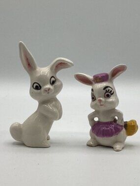Pair of Miniature White Rabbits Whimsical 3.25" Height Ceramic Vintage